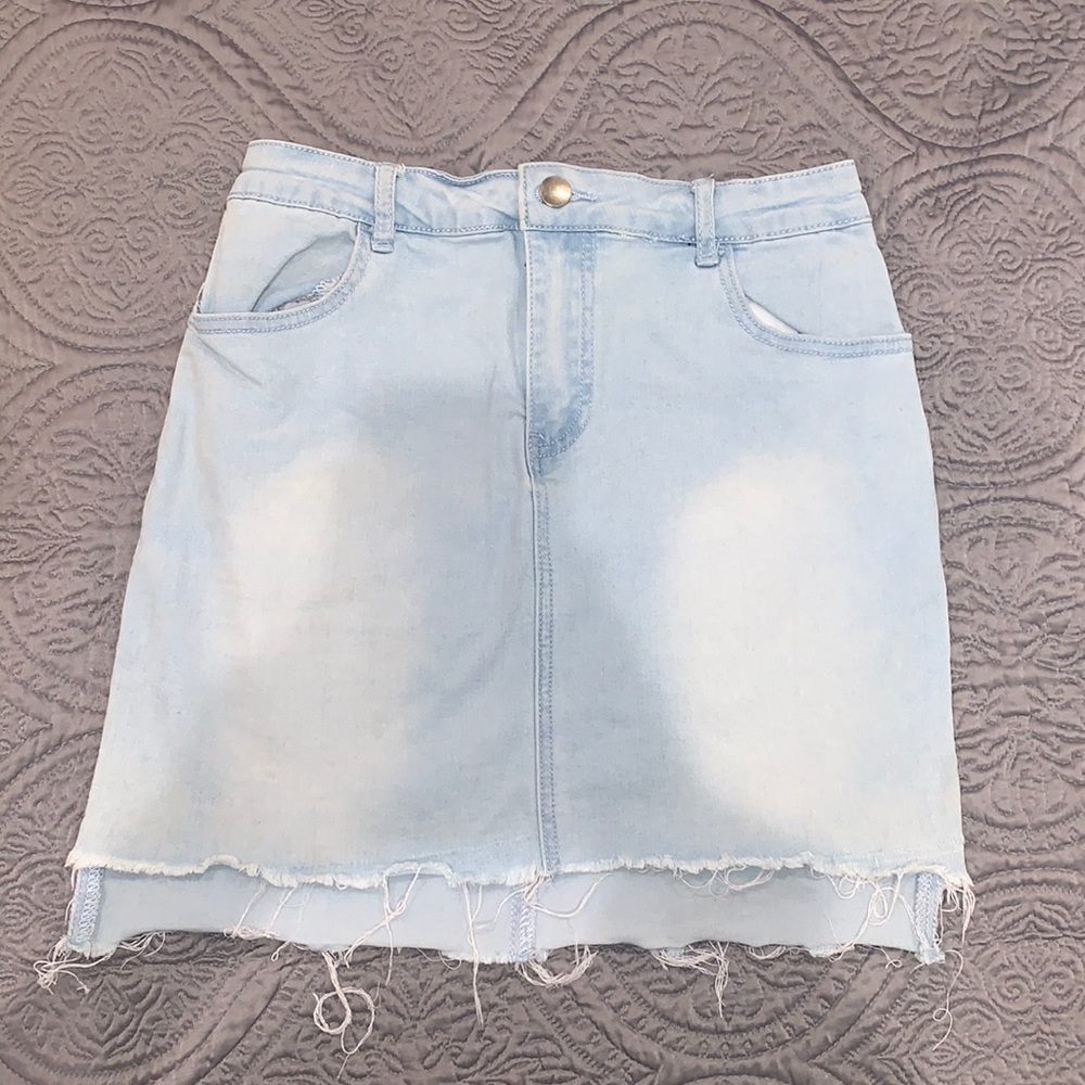Forever 21 light wash jean skirt